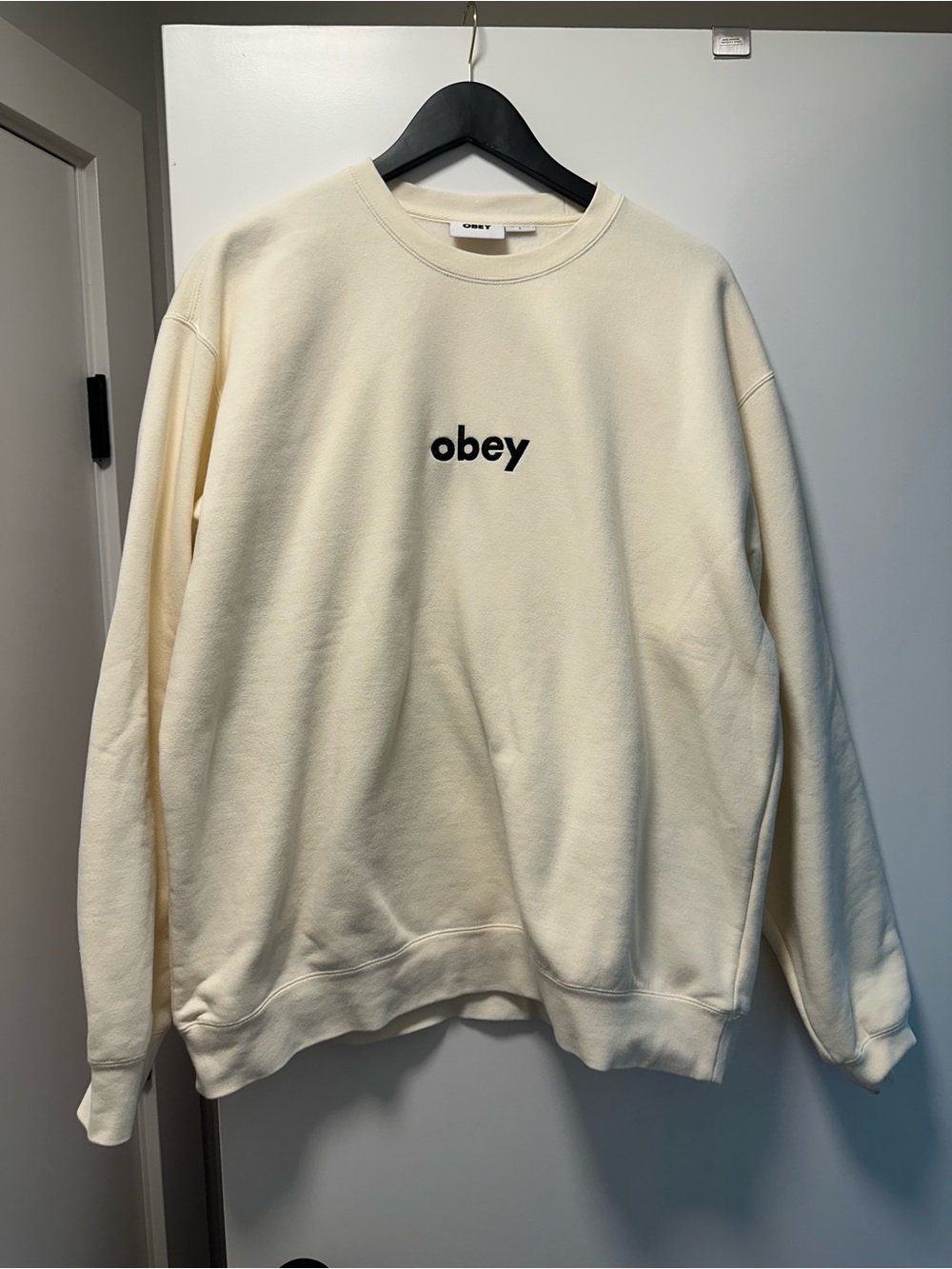 Obey Men's Crewneck Sweatshirt in Ivory with Black Logo